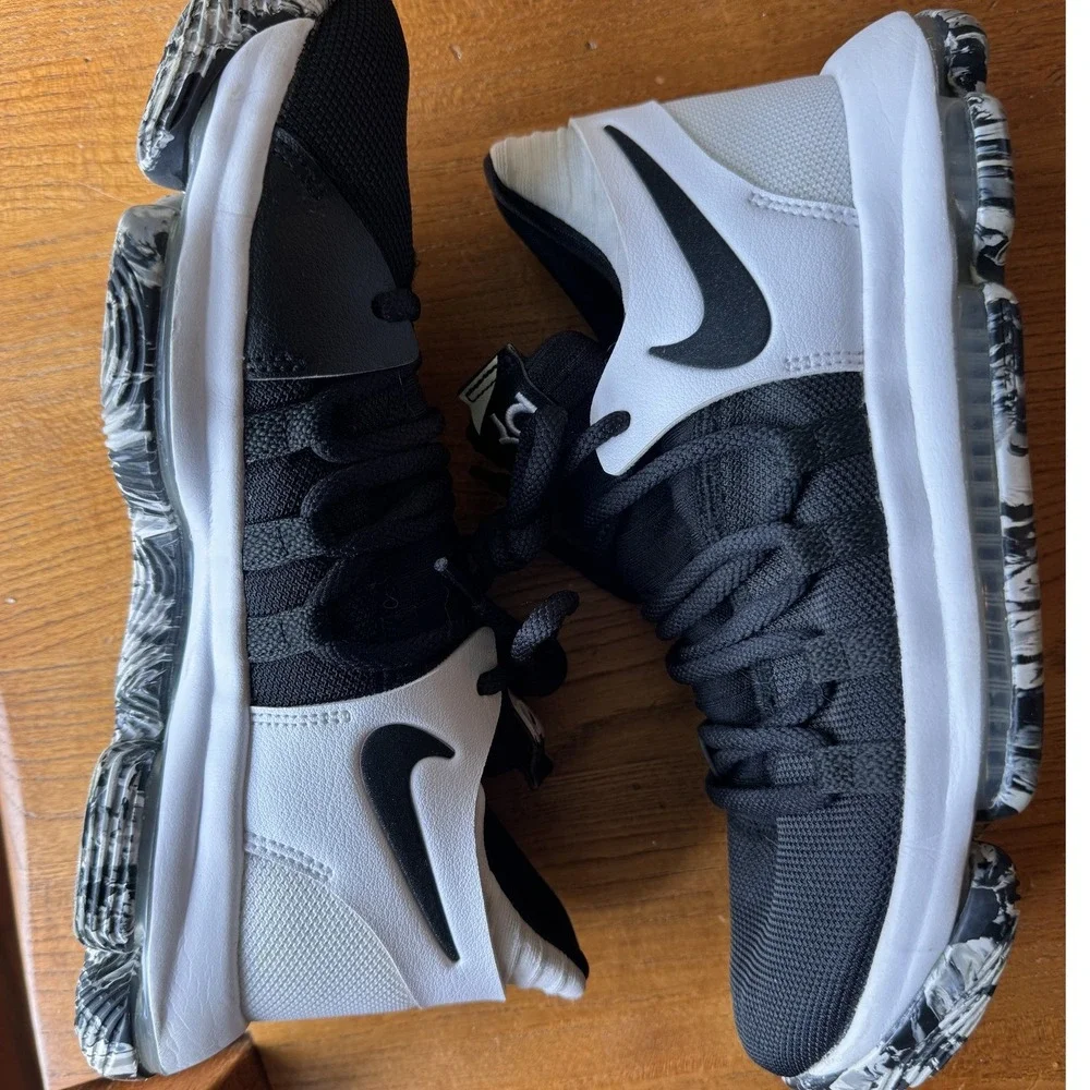 Nike Zoom KD 10 Oreo Black White Basketball Shoes 918365-008 Kids Size 7Y